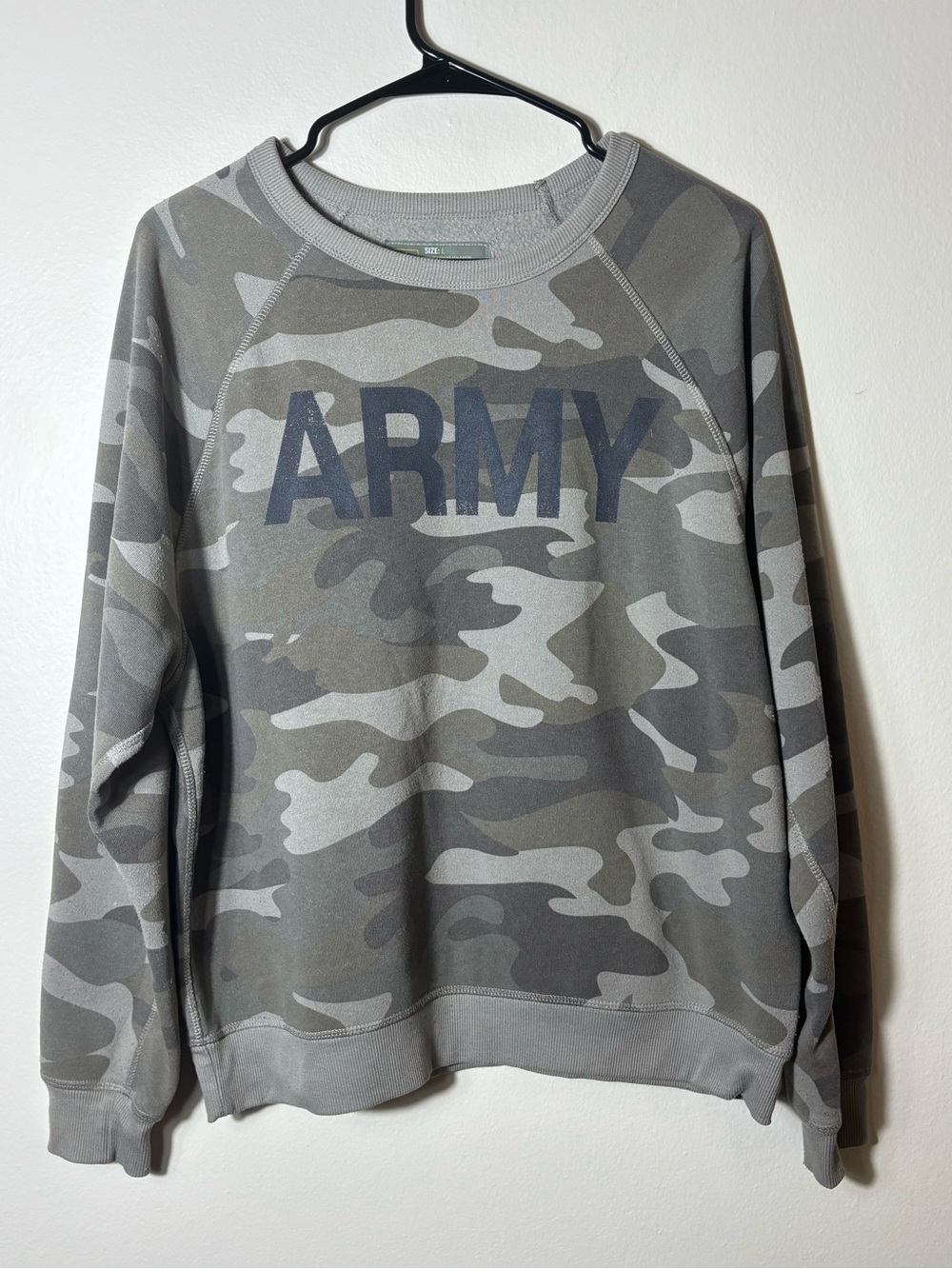 Womens Army Long Sleeve Camo Licensed Size L